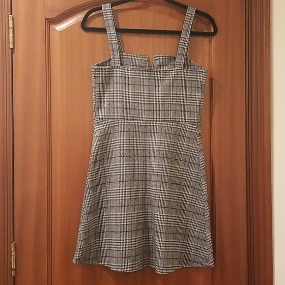 Aero Plaid A-line Mini Dress, size M - Picture 4 of 9